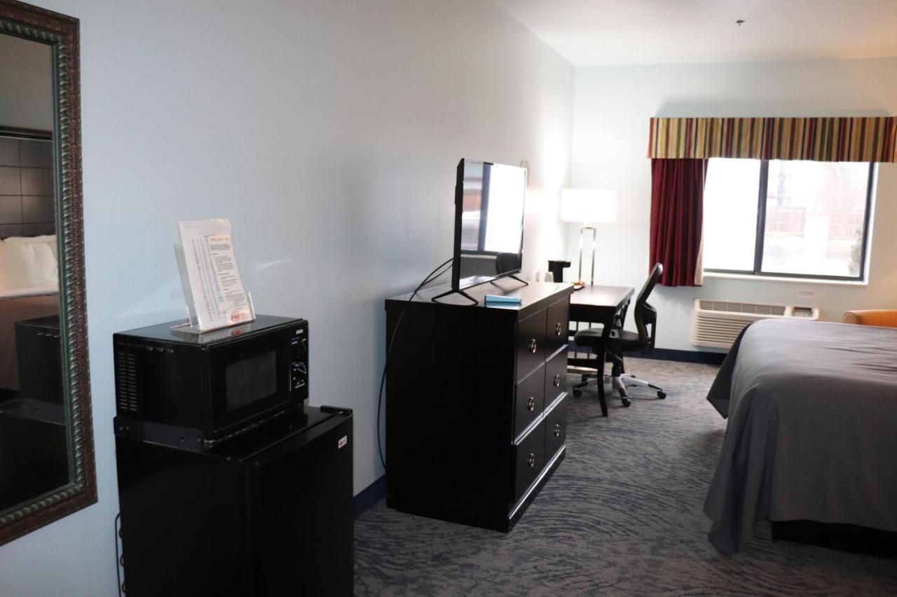 Bay Inn Tawas City Extérieur photo
