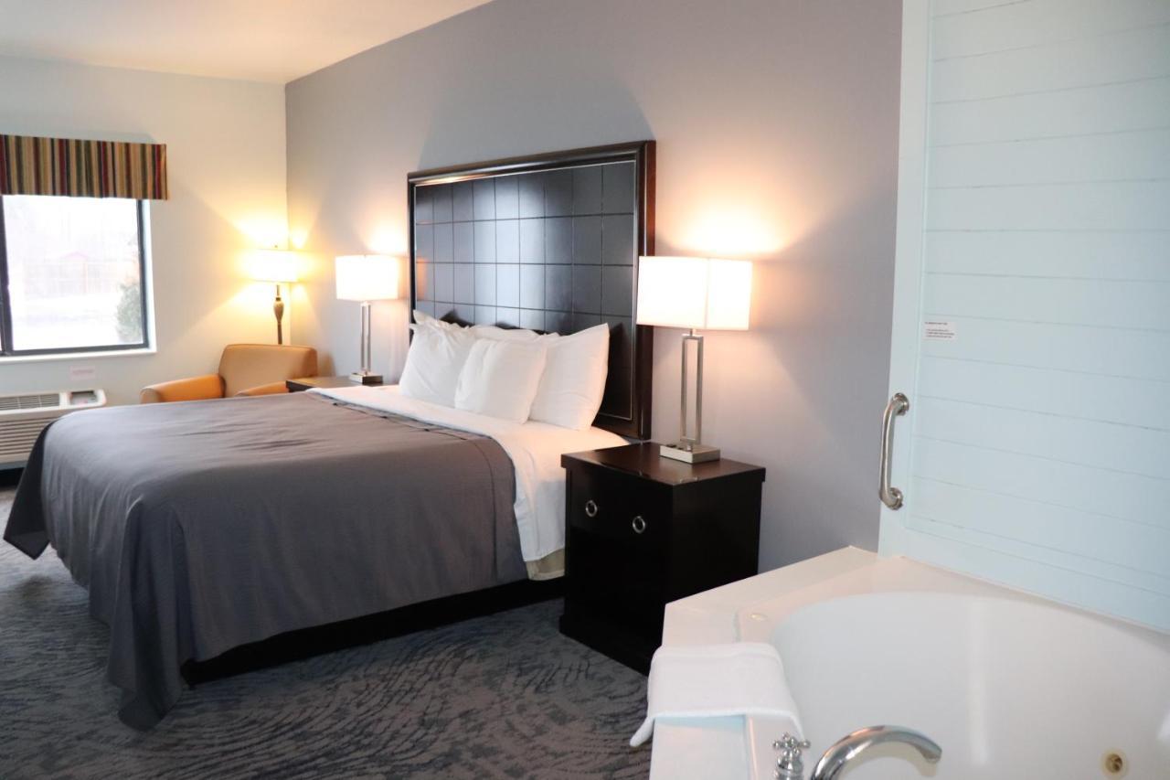 Bay Inn Tawas City Extérieur photo