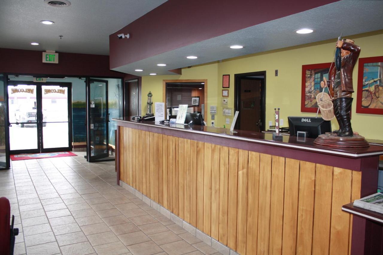 Bay Inn Tawas City Extérieur photo