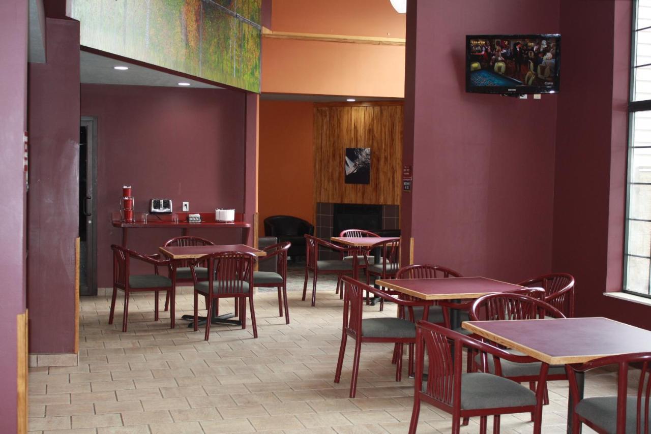 Bay Inn Tawas City Extérieur photo